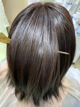 アズール 草加(azule) 白髪染めでも艶髪♪髪質改善カラー［草加/草加駅東口］