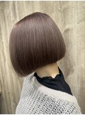 【shinスタイル】ぱつっとミニボブ×くすみベージュ