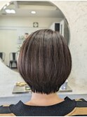ショートヘア