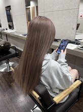 ブリーチカラーでハイトーンも楽しめます♪