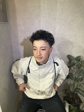 デン 仙台店(DEN) フェザーパーマ/スパイキーショート[榴岡/メンズ/理容室]