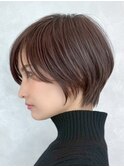 表参道くびれショートボブレイヤーカットアッシュベージュ40代