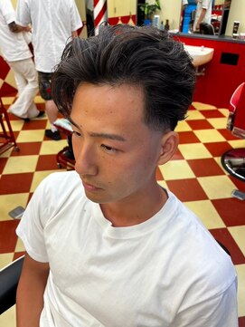 パーマ×テーパーフェード