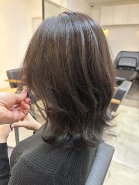 アルメリア 池袋(Arumeria) ラベンダーグレージュミディアムレイヤーくびれヘア10代20代30代