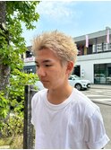 スパイキーショートテーパーフェードピンパーマ眉毛カット