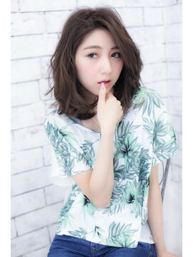 ニューヨークニューヨーク 三宮店(NYNY) [NYNY]ブラッシュ　柔らか　ミディ