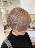 ミルクティーベージュ