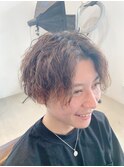 ツイストスパイラルパーマ＆センターパート