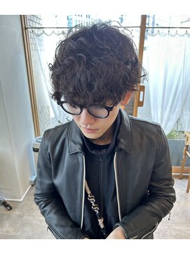 ソースバンダイ 万代(SOURCE) メンズのニュアンスパーマ