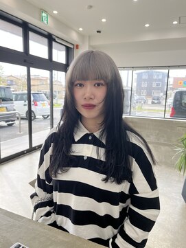 ノートエートル 西金沢(Nought etre) ルーツカラー10代20代ブリーチカラーハイトーンホワイトシルバー