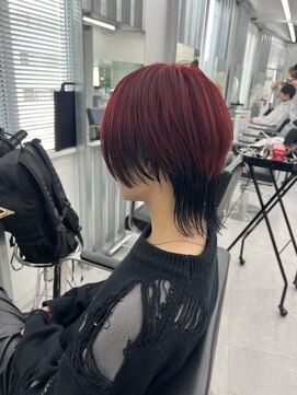 キバ(kva) ▽□□▽ウルフカット×デザインカラー