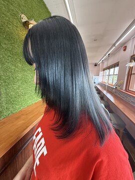 ライフビィ リフト(Lifebe Lift) ブルーブラックでつくる、さりげない個性☆