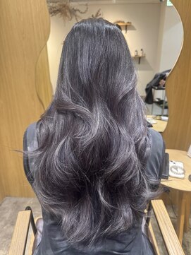 アンサム リリー(UNSOME Lille) ラベンダーグレージュ／ レイヤー