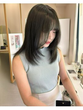 アパートメント 松江学園店(APARTMENT) オリーブグレー×顔周りレイヤー☆