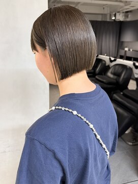 小顔黒髪オリーブグレーココアベージュボブ髪質改善ブリーチ新宿