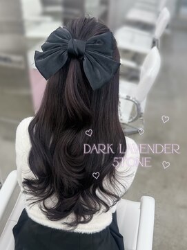 エヌアイ オモテサンドウ(ni omotesando) ☆ツヤ感たっぷりダークラベンダーカラー☆