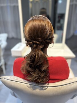 ヘアセット ナゴヤ ラビット(hair set NAGOYA RABBIT) ポニーテール