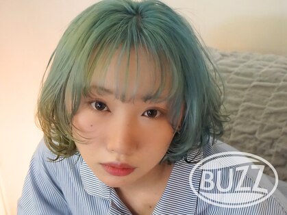 バズ(BUZZ)の写真