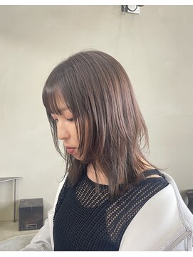 シアン(cyan) ハッシュカット×グレージュ