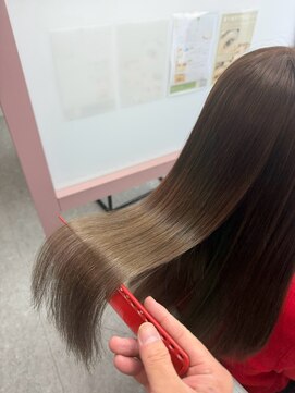 ランプシー 鹿児島中央(Lampsi) ハッシュカットグレージュデザインカラー鹿児島中央