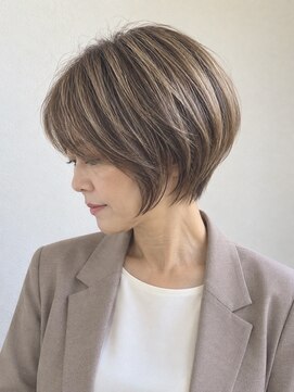 ウル(ulu) 髪質改善　ハイライト　ショート　白髪ぼかし　名東区美容院