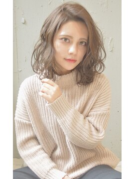 スタジオ ノル(studio noll) 《studio noll佐田》ユル巻き波ウェーブロブ