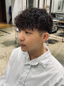 ザデイ カットアンドカルチャーショップ(THE DAY CUT&CULTURE SHOP) マッシュ×無造作パーマ【メンズカット/無造作/マッシュ】