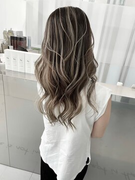 キング 梅田(K!ng) 【梅田】ハイライトホワイトハイライトコントラストハイライト