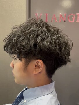 ヴィアンジュ(viange) #メンズパーマ#波巻きパーマ