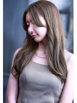 アンアタッシュ(UNE ATTACHE)&nbsp;Clear ash, calm as mist　透明感のあるアッシュでイメチェン