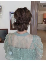 ヘアーメイク ケーツー(Hair Make K2)&nbsp;ゆる筋編み込みダウン