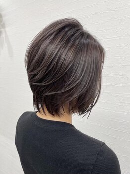ハクバイジェービー 稲毛(hak by jb)の写真/白髪をカバーしながらツヤ髪を提供します。大人女性には、ダメージレスカラーでいつまでも美しく。[稲毛駅]
