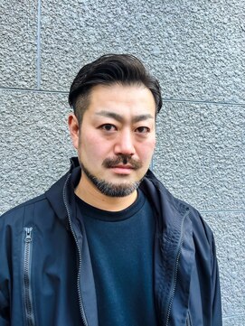 ミスターマウントロックバーバーショップ(MR.MT.ROCK BARBER SHOP) パブオーナー73フェード