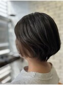 ショート　イヤリングカラー　ベージュ　アッシュブラウン