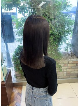 ファーレンピュアスウィート(fahren-pure-suite) 切りっぱなしボブ