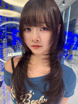 レディアル 渋谷(REDEAL) ウルフカット/ハイトーン/デザイン/ワンホン【レイヤー/渋谷】