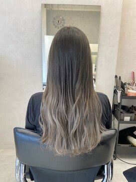 オプティマヘアー(Optima Hair) 透明感グレージュグラデーション♪