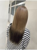 ミルクティーベージュ×ダークグレー【 千田 理紗 】