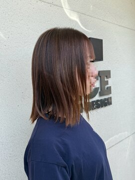 エース(ACE) 切りっぱなしボブ/ベージュ