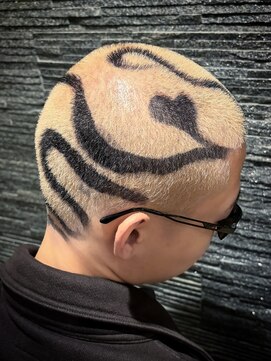 ブレイズマン(BLAZEMAN) 唯一無二のバズアート