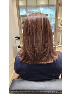 艶際立つ外ハネスタイル☆彡