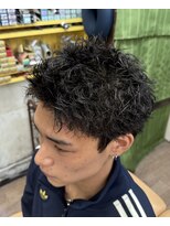 オアゾバーバー(OAZO BARBER)&nbsp;ラフショートピンパーマ/スパイキショート/メンズ/短髪/フェード