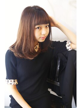 ブーケ(BOUQUET) 毛先をワンカールさせた鎖骨下のスタイル