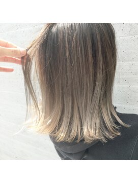 アライブ ハラジュク(ALIVE harajuku) 【ALIVE原宿】ロブでもグラデーションカラーで透明感☆