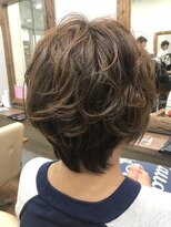 ハロ 蕨(HALO)&nbsp;ショートレイヤー&パーマスタイル