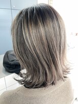 ネイビー(Navy)&nbsp;王道バレイヤージュ