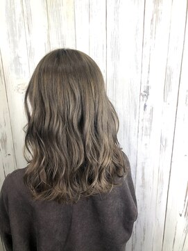 アンダーバーホワイト 南海難波店(_WHITE) オリーブベージュ