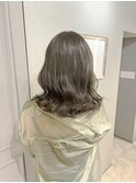 ピスタチオグレージュカラー