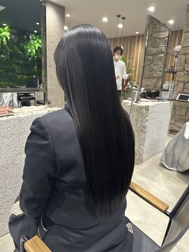 ポラリス(Polaris) 艶髪ストレート