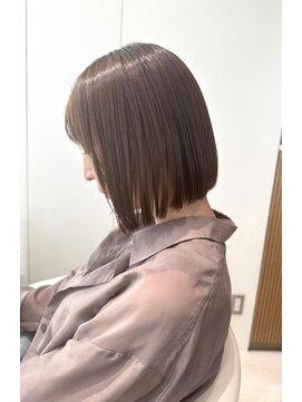 コンティロミー(CONTI ROMMY.) 酸性ストレート＋ぷつんとボブ20.30代